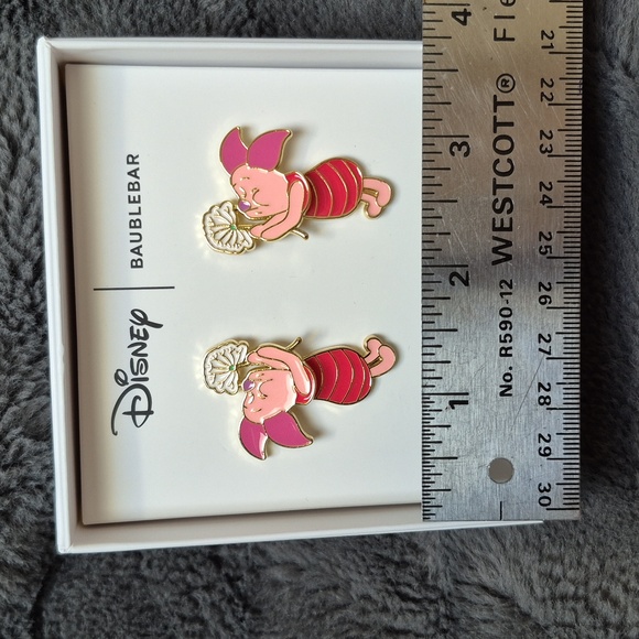 BaubleBar X Disney Piglet Earrings! NIB! - Picture 3 of 8